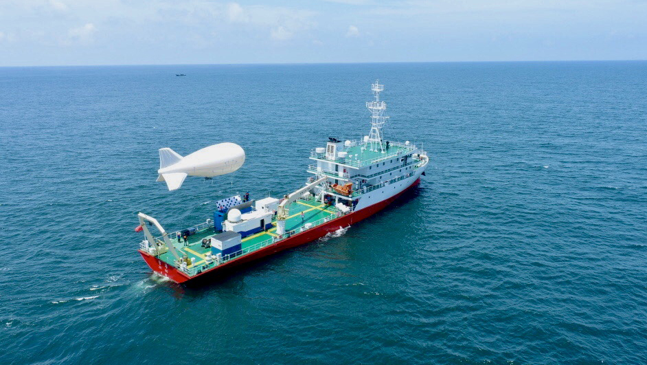 Shipboard Tethered Balloon Platform Tested for Emergency Communication